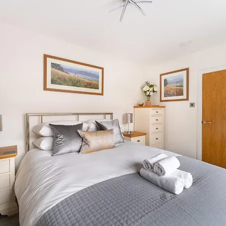 בית נופש 2 Bed In Oc-lr145 *