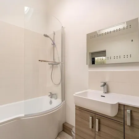 בית נופש 2 Bed In Oc-lr145